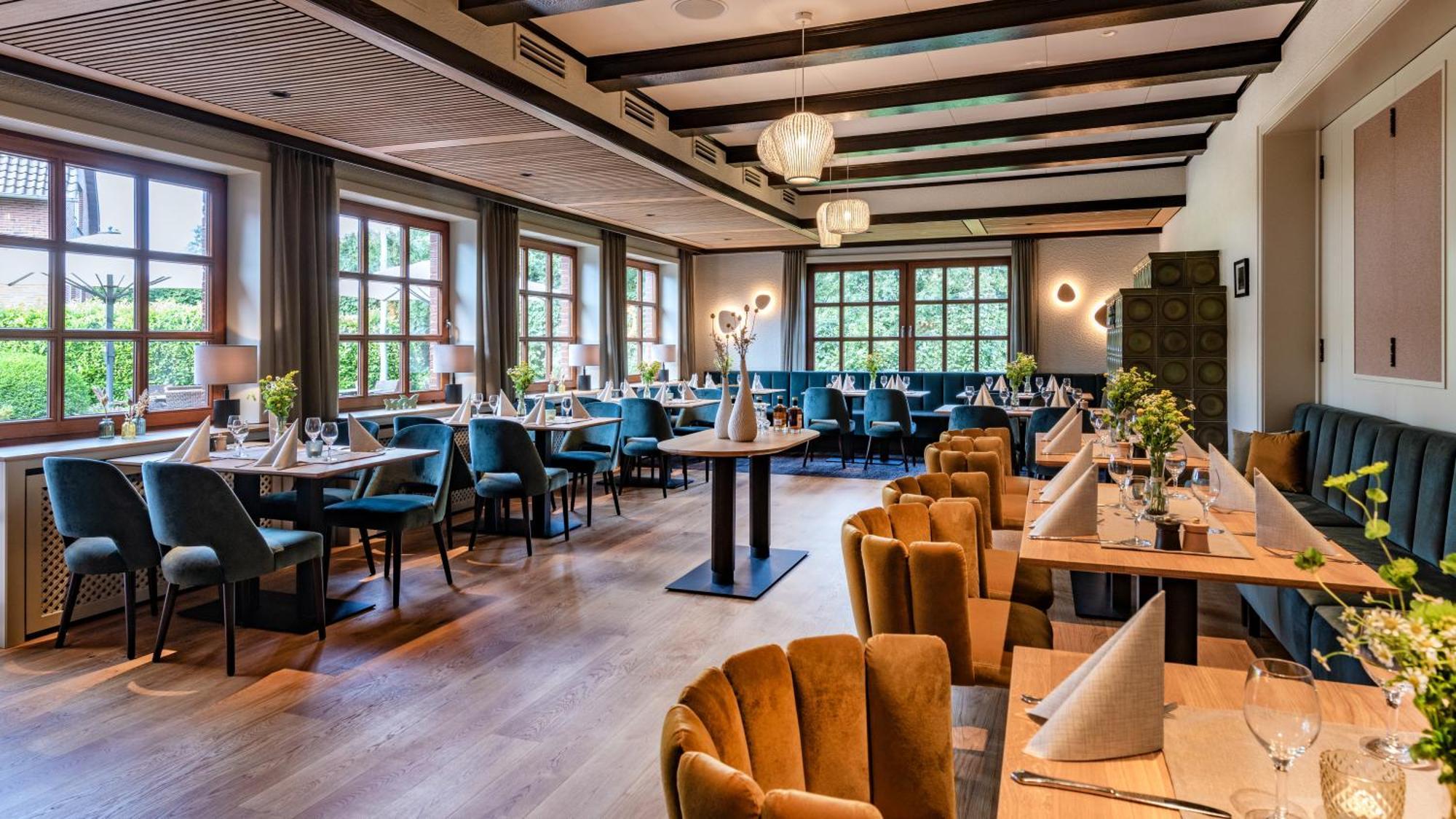 בוקסטהודה Landhotel Zur Eiche מראה חיצוני תמונה