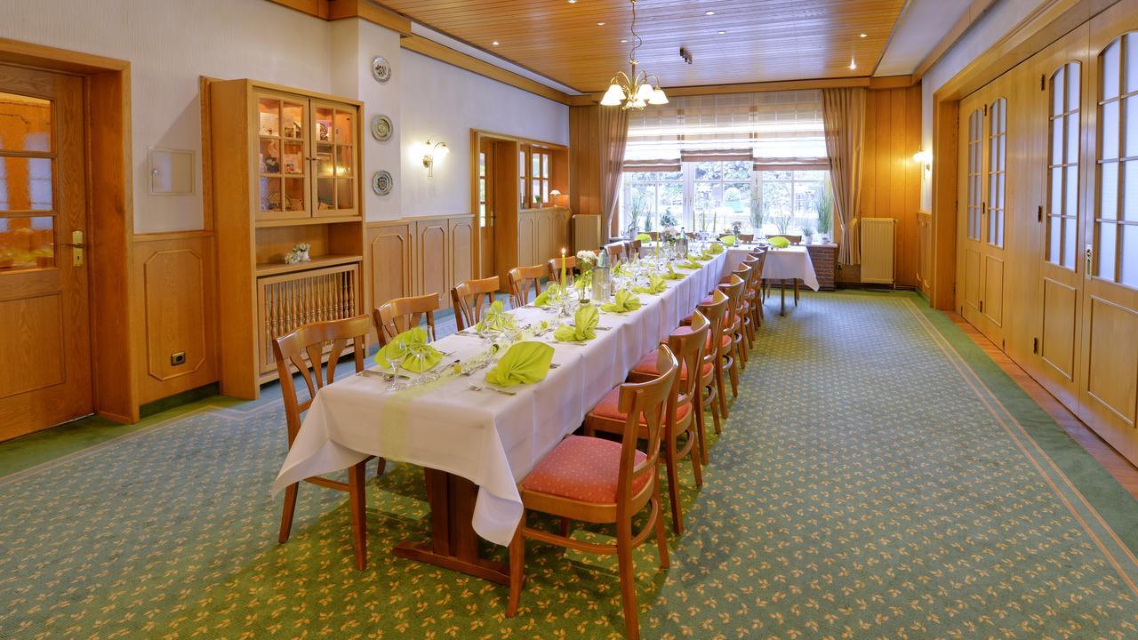 בוקסטהודה Landhotel Zur Eiche מראה חיצוני תמונה